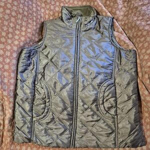 Jane Ashley Lightweight Vest